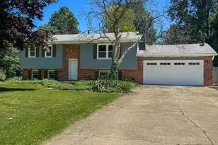 53 Cain Dr, Valparaiso, IN 46383 - Photo 1