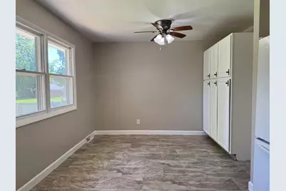53 Cain Drive, Valparaiso, IN 46383 - Photo 6