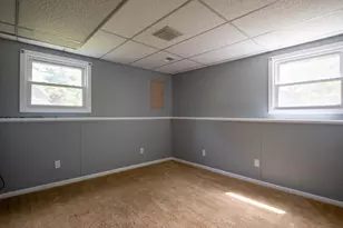 53 Cain Dr, Valparaiso, IN 46383 - Photo 16