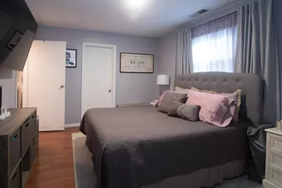 444 W 66th Place, Merrillville, IN 46410 - Photo 10