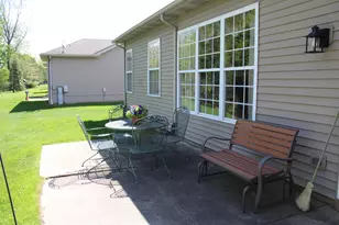 1458 Mackinaw Pl, Schererville, IN 46375 - Photo 2