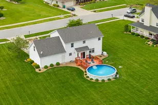 9491 Shelby Ln, Crown Point, IN 46307 - Photo 6