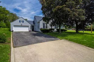2329 Ridgewood St, Highland, IN 46322 - Photo 64