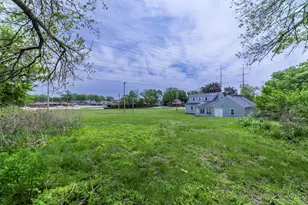 2329 Ridgewood St, Highland, IN 46322 - Photo 68