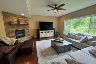508 Pine Trail Dr, Chesterton, IN 46304 - Photo 10