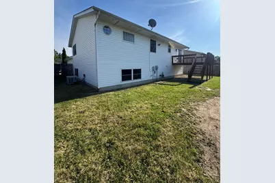 7396 Kestrel Street, Hobart, IN 46342 - Photo 16