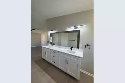 7396 Kestrel Street, Hobart, IN 46342 - Photo 10