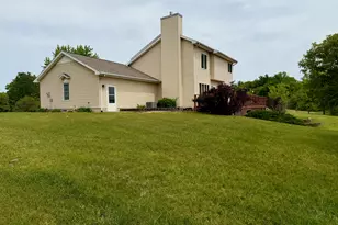 1960 S Fernwood Dr, Knox, IN 46534 - Photo 42