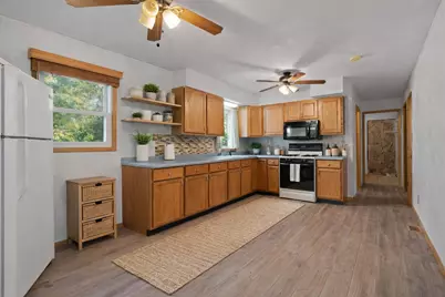 2790 E 1059 N, Demotte, IN 46310 - Photo 6