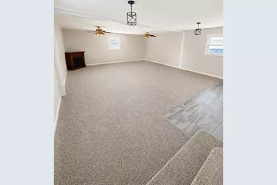 2790 E 1059 N, Demotte, IN 46310 - Photo 2