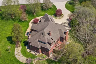 2 Timber Ridge Ct, Valparaiso, IN 46385 - Photo 6