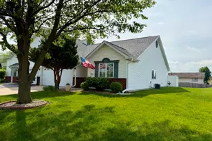 1263 W 96th Ln, Crown Point, IN 46307 - Photo 2