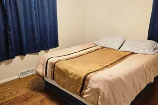 1123 N Wood St, Griffith, IN 46319 - Photo 10