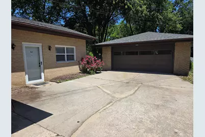 405 Fairview Avenue, Crown Point, IN 46307 - Photo 2
