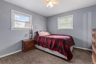 8018 Taney Pl, Merrillville, IN 46410 - Photo 14