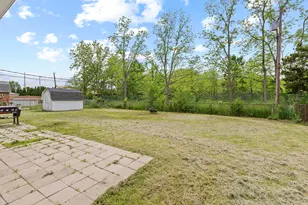 8018 Taney Pl, Merrillville, IN 46410 - Photo 16
