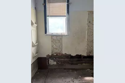 304 Polk Street, Gary, IN 46402 - Photo 18