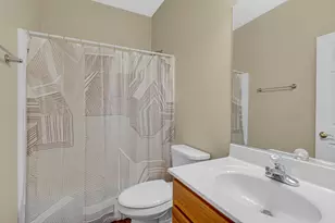 952 Portrait Pl, Dyer, IN 46311 - Photo 16