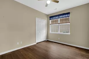 952 Portrait Pl, Dyer, IN 46311 - Photo 14