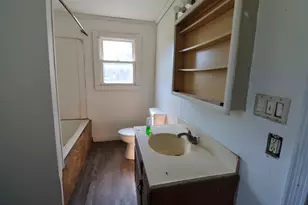 3466 S State Road 104, La Porte, IN 46350 - Photo 10