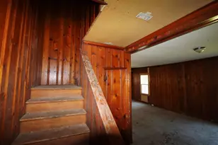3466 S State Road 104, La Porte, IN 46350 - Photo 12