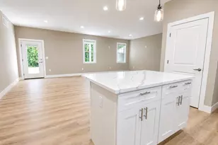 809 E Culver Rd, Knox, IN 46534 - Photo 4