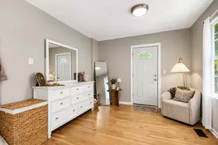 609 W North St, Crown Point, IN 46307 - Photo 12