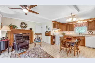 1053 Avondale Street, Valparaiso, IN 46385 - Photo 12