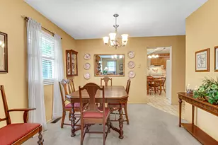 1053 Avondale St, Valparaiso, IN 46385 - Photo 6
