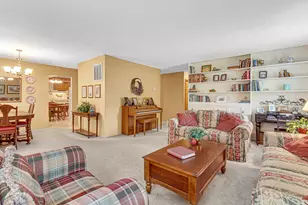 1053 Avondale St, Valparaiso, IN 46385 - Photo 14
