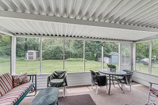 1053 Avondale St, Valparaiso, IN 46385 - Photo 22