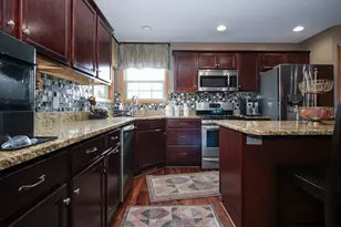 2913 Cardinal Dr, Wheatfield, IN 46392 - Photo 12