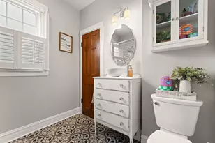 504 S Court St, Crown Point, IN 46307 - Photo 12