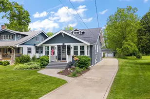 504 S Court St, Crown Point, IN 46307 - Photo 4