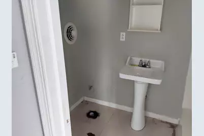 206 W Weninger Street, North Judson, IN 46366 - Photo 6