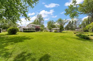 2605 Thomas Rd, Valparaiso, IN 46383 - Photo 30
