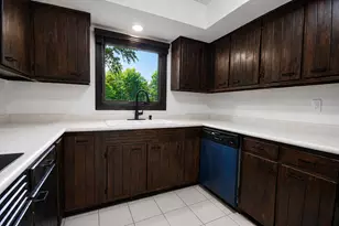 12000 N Oakwood Dr, Saint John, IN 46373 - Photo 12