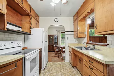 1702 Napoleon Street, Valparaiso, IN 46383 - Photo 4