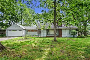 1702 Napoleon St, Valparaiso, IN 46383 - Photo 1