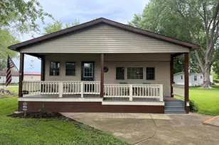 3388 Channel Dr, Macy, IN 46951 - Photo 2