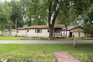 3388 Channel Dr, Macy, IN 46951 - Photo 14