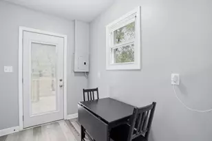 3223 E 35th Pl, Lake Station, IN 46405 - Photo 14