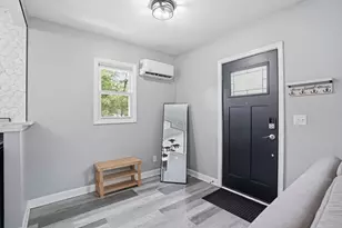 3223 E 35th Pl, Lake Station, IN 46405 - Photo 10