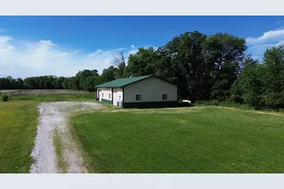 2729 W 1450 N, Wheatfield, IN 46392 - Photo 10