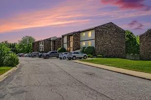 831 Summit Park Ct N, Crown Point, IN 46307 - Photo 16