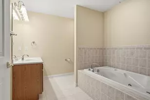 9101 Kennedy Ave, Highland, IN 46322 - Photo 12
