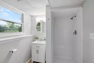 2123 Lapine St, Portage, IN 46368 - Photo 12