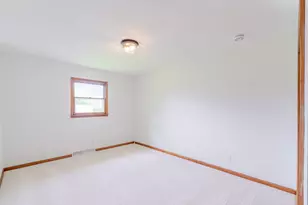 243 S 150 E, Valparaiso, IN 46383 - Photo 24