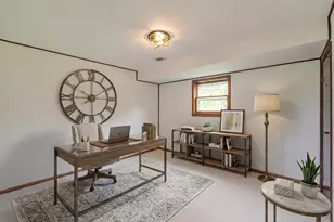 243 S 150 E, Valparaiso, IN 46383 - Photo 16