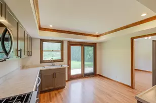 243 S 150 E, Valparaiso, IN 46383 - Photo 10